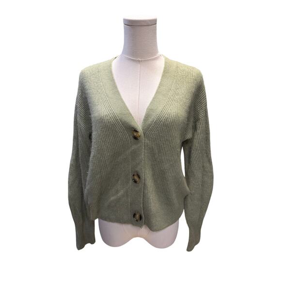 Quince Baby Alpaca-Wool Cropped Cardigan in Sage - Picture 2 of 7